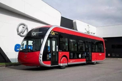 new london bus model (bus tram hybrid!)